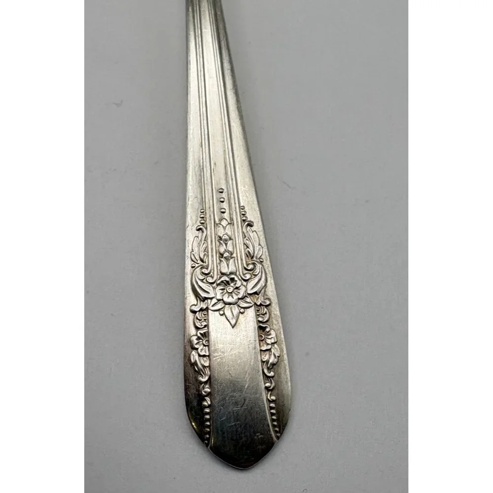 Wm Rogers 1939 Reflection Meat Serving Fork Extra Plate Silver Plated Floral